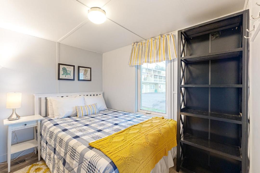 Photo of Others in Netarts