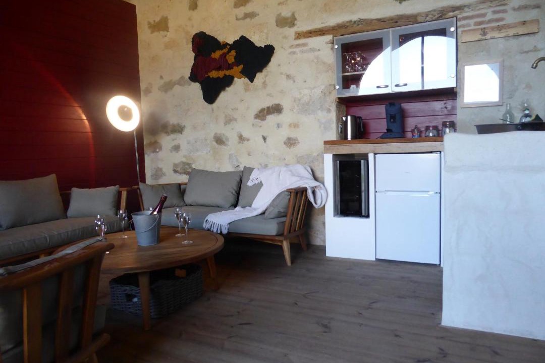 Photo of Others in Chaillevois