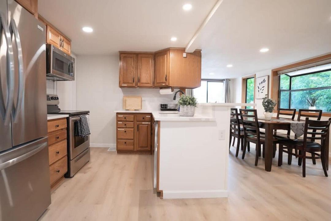 Photo of Others in Burien