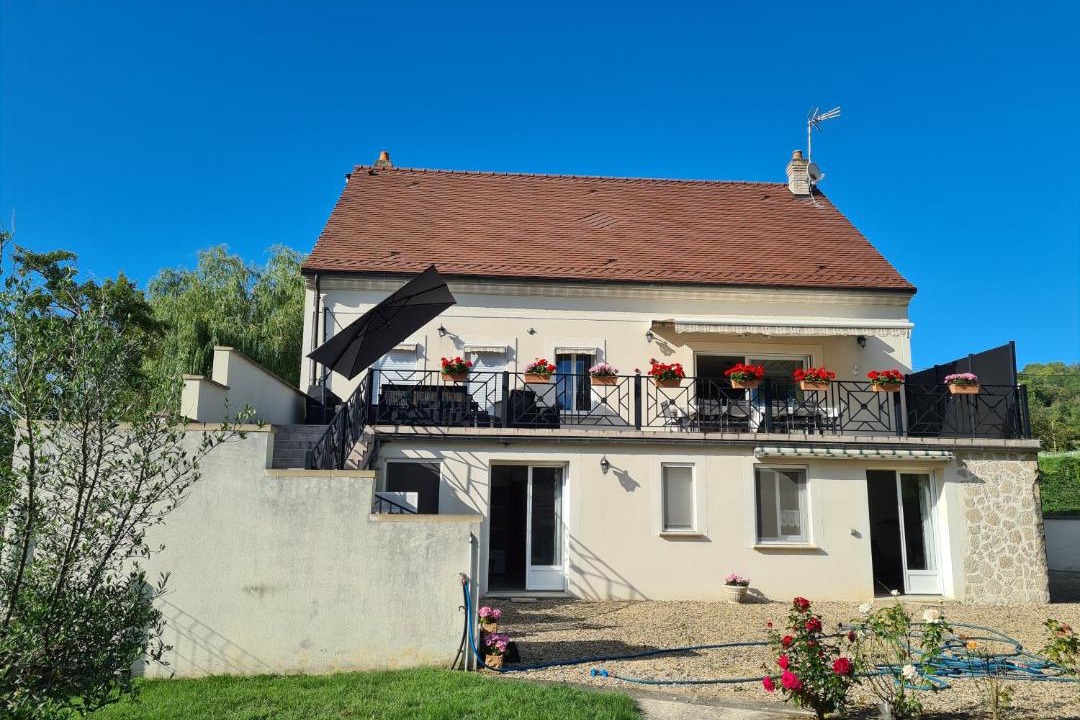 Photo of Others in Bourg-et-Comin