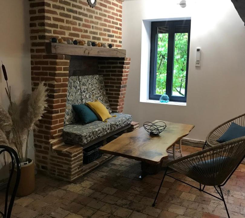 Photo of Livingroom in La Chapelle-dʼAngillon