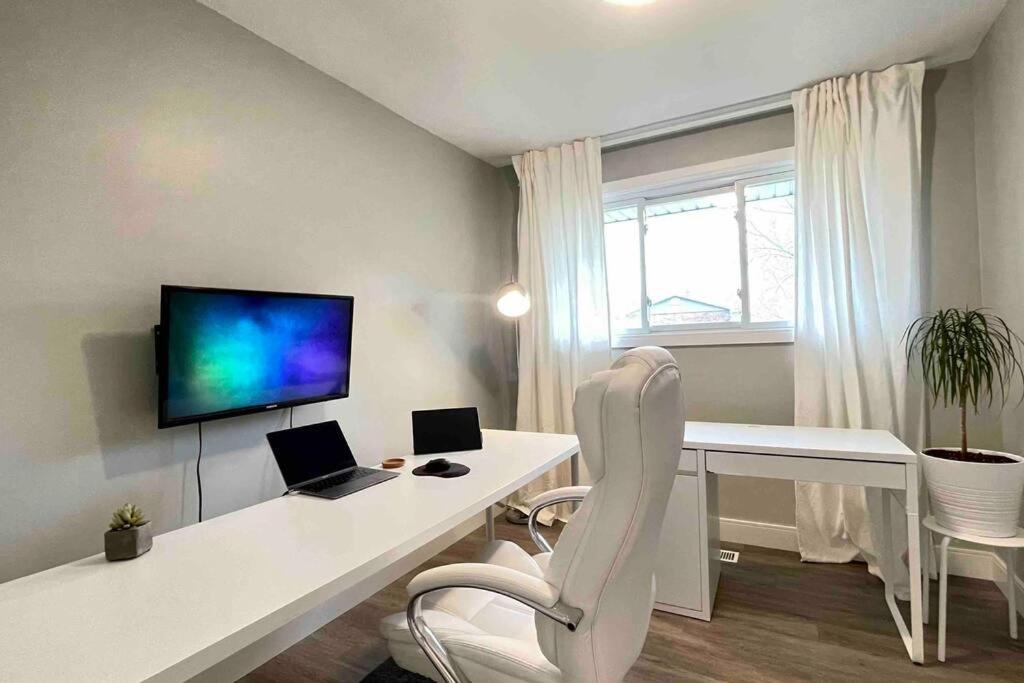 Photo of Livingroom in Merritton