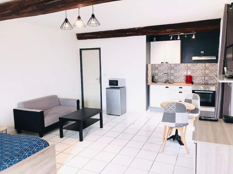 Photo of Others in Auxerre