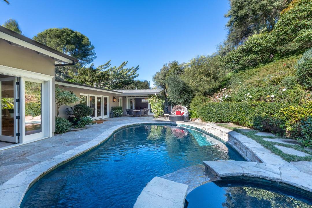 Photo of Outdoor in Beverly Glen