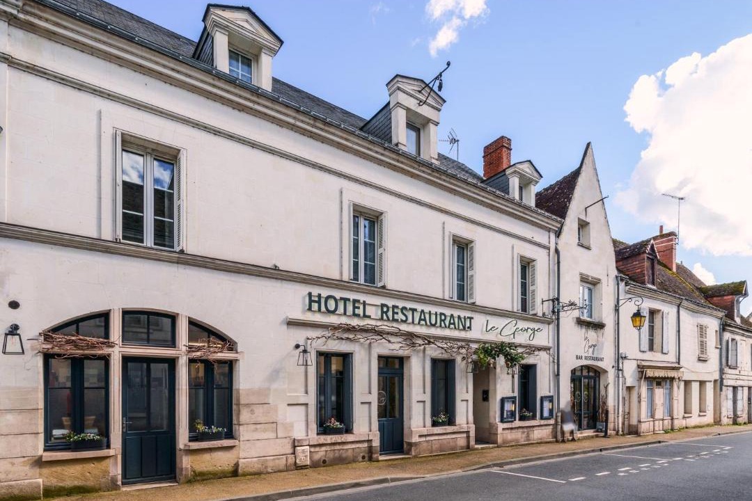 Photo of Buildings in Loches