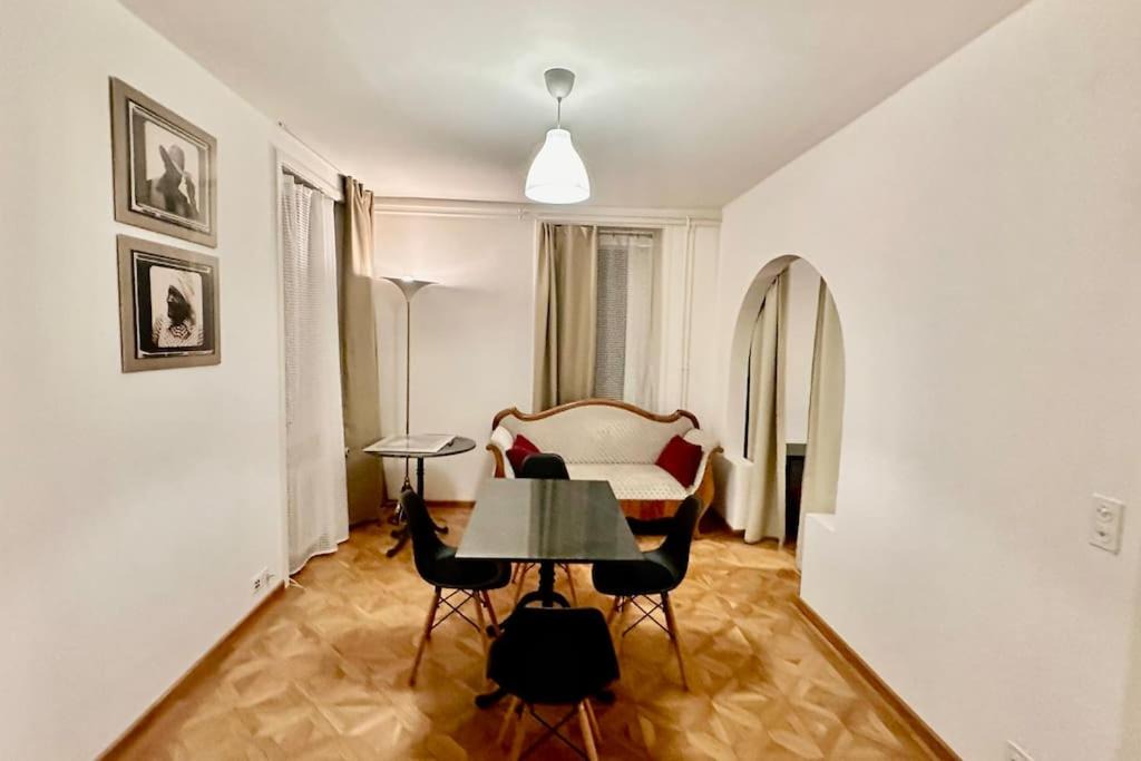 Photo of Livingroom in Seebach
