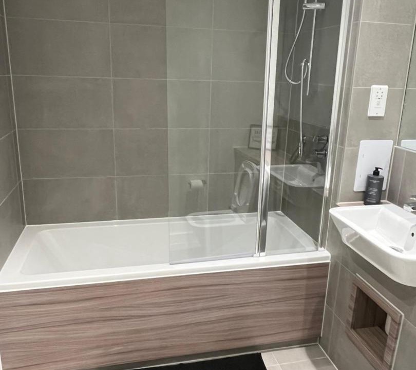 Photo of Bathroom in Gascoigne