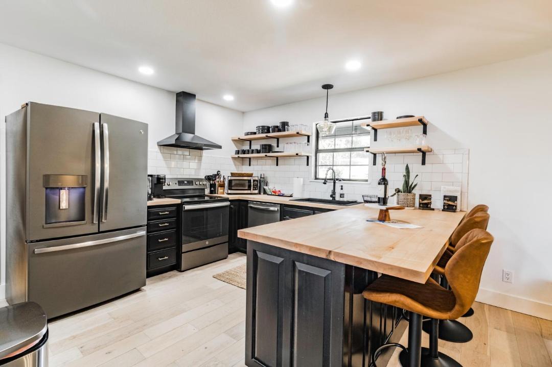 Photo of Kitchen in Lost Bridge Village