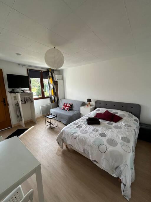 Photo of Bedroom in Epeigne-les-Bois