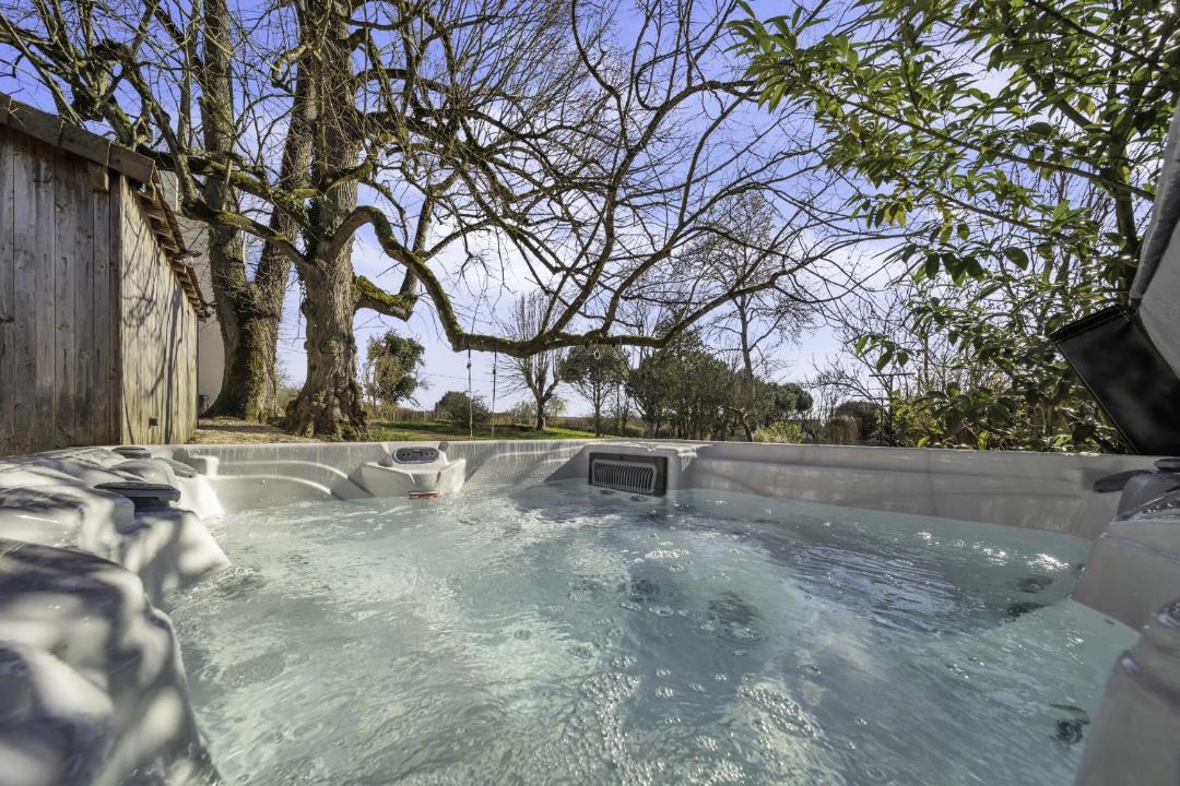 Photo of Others in Palleau