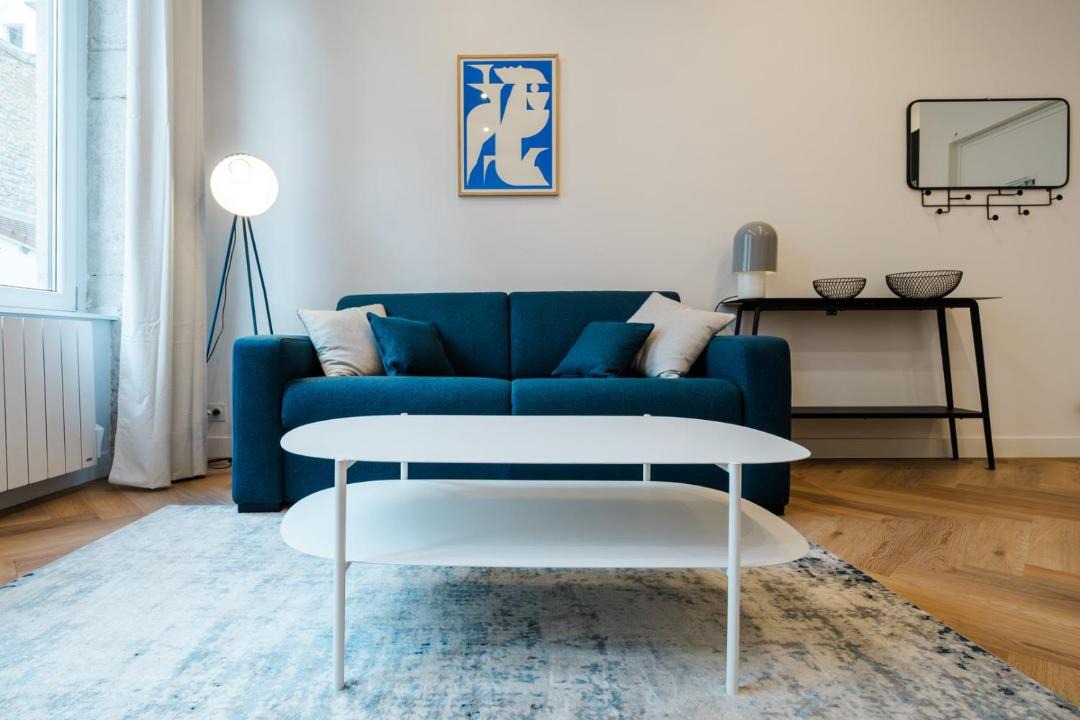 Photo of Others in Moliere - Edgard Quinet