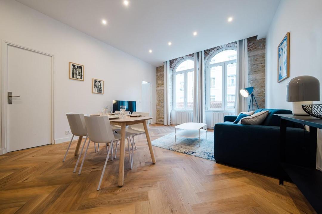 Photo of Others in Moliere - Edgard Quinet