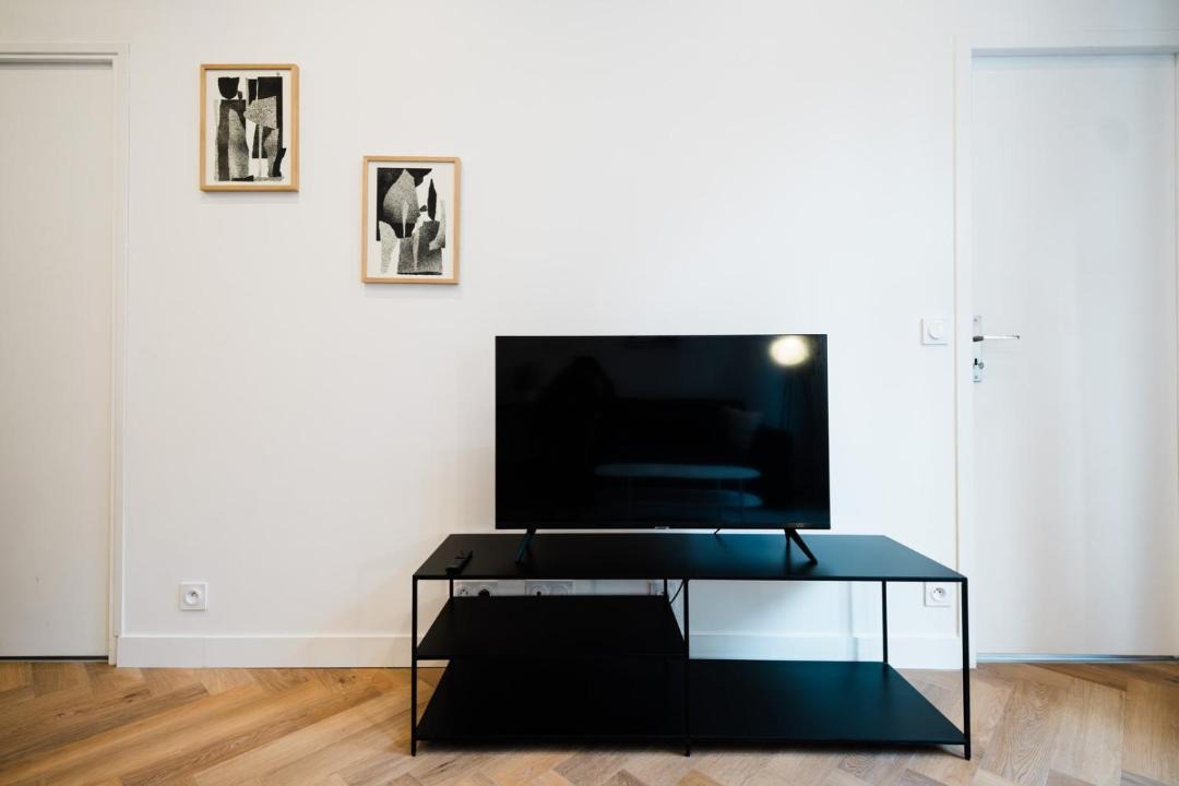 Photo of Others in Moliere - Edgard Quinet