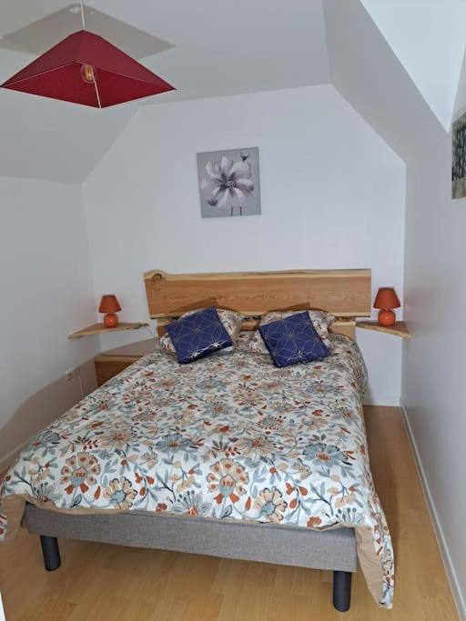 Photo of Bedroom in Montgardin