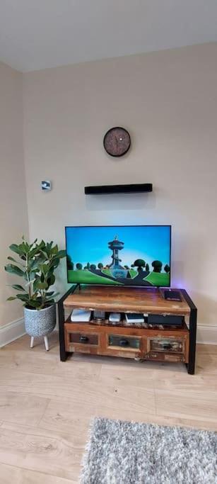 Photo of Others in Paisley