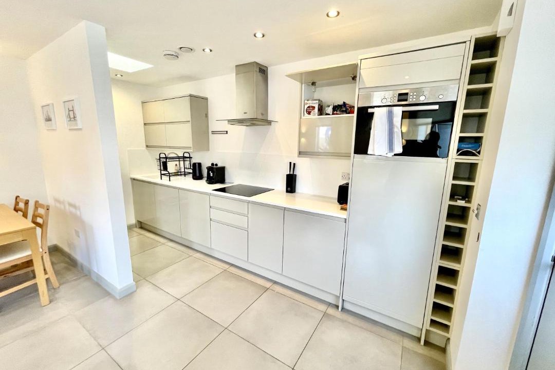 Photo of Others in Nine Elms