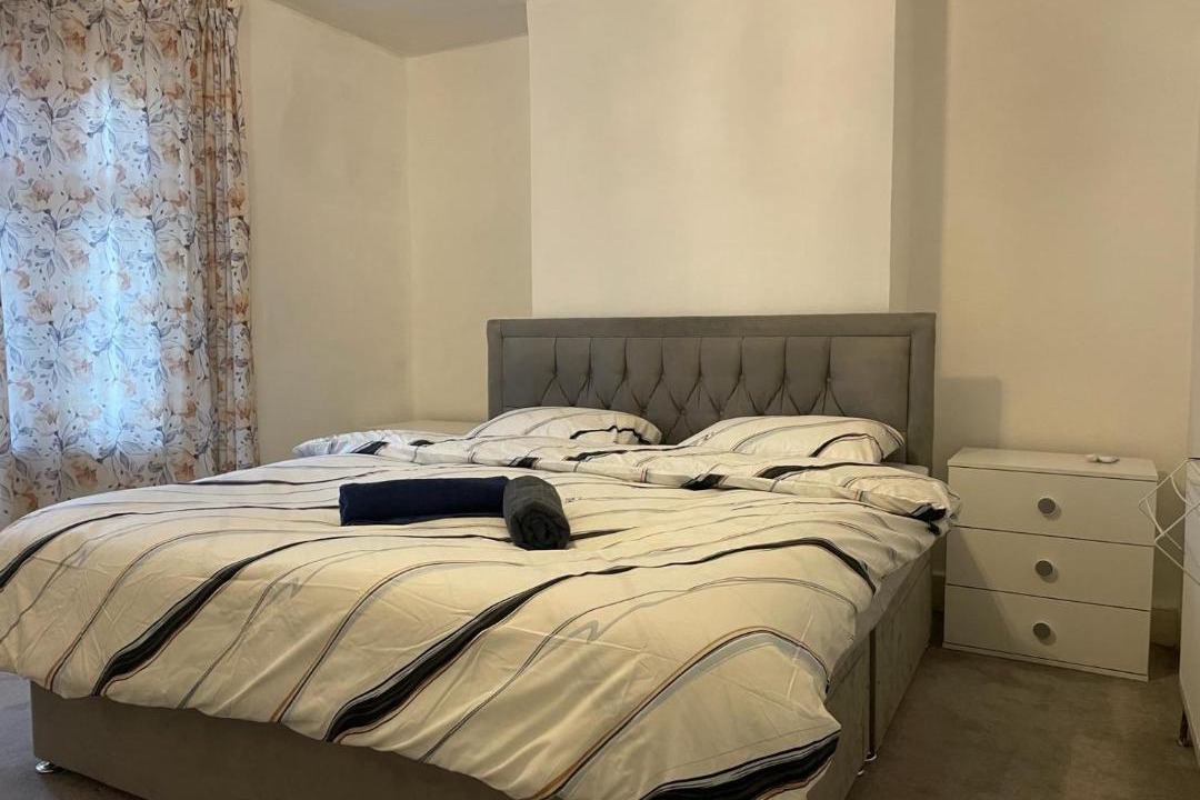 Photo of Others in Boleyn