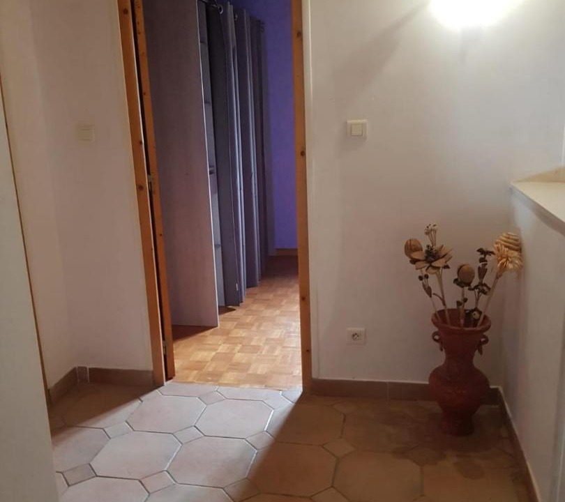 Photo of Others in Carla-de-Roquefort