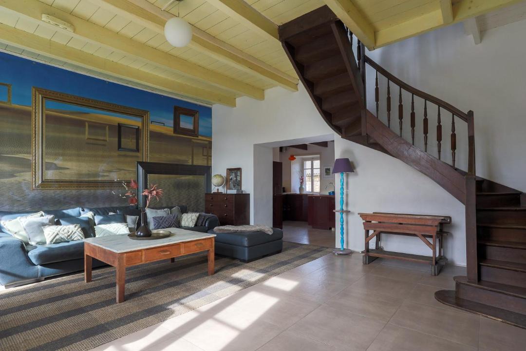 Photo of Others in Prat