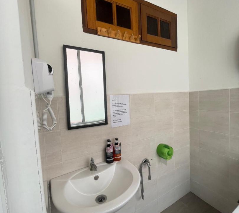 Photo of Others in Tiga