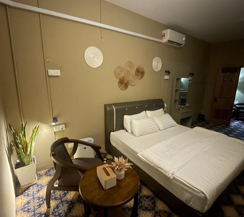 Photo of Others in Tiga