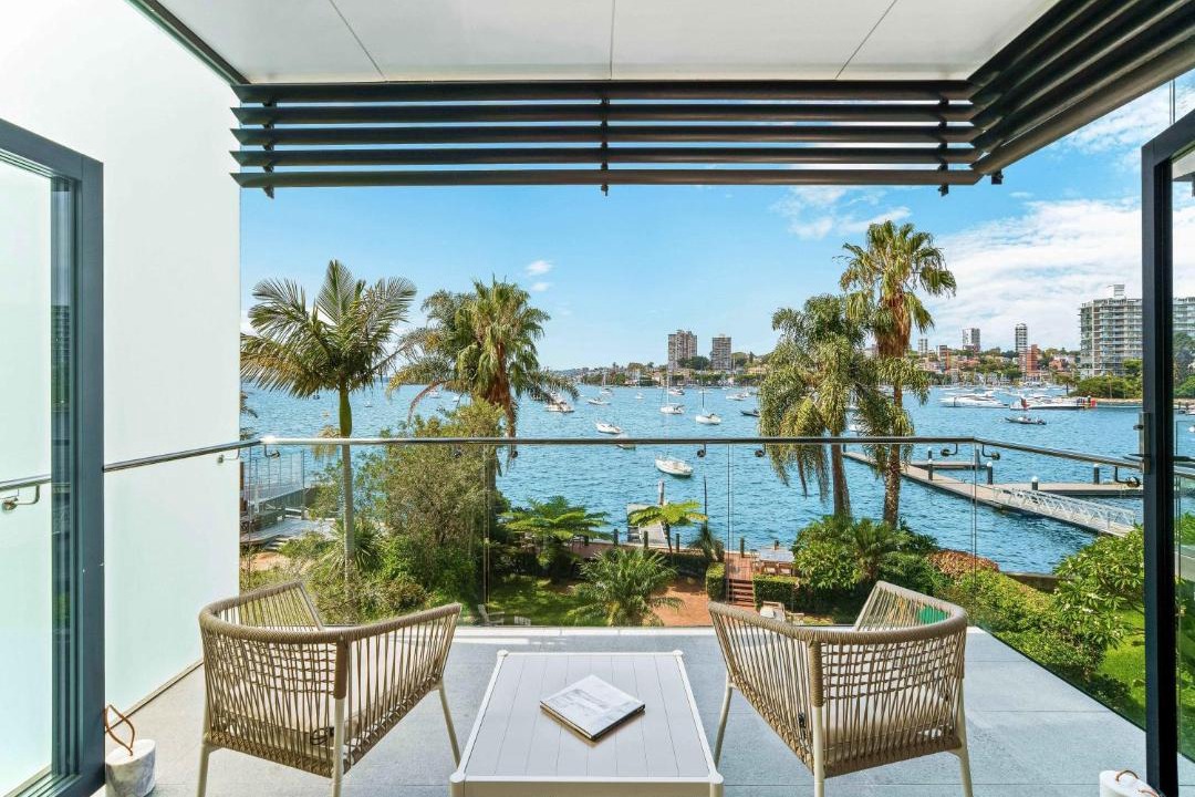 Photo of Others in Elizabeth Bay