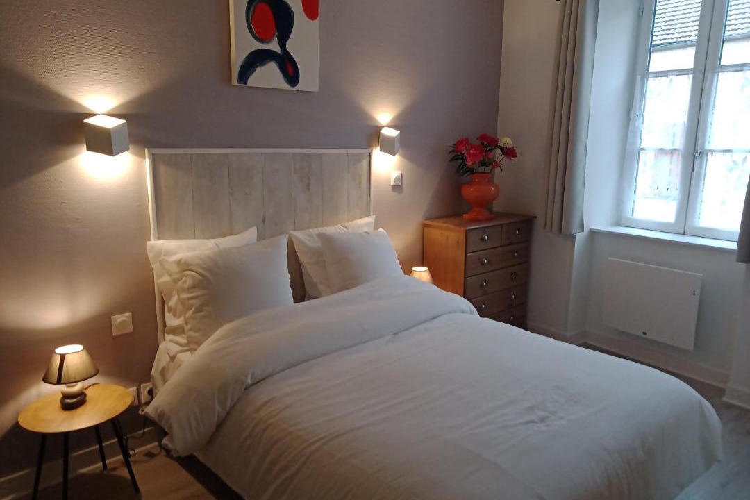 Photo of Bedroom in Saint-Pere