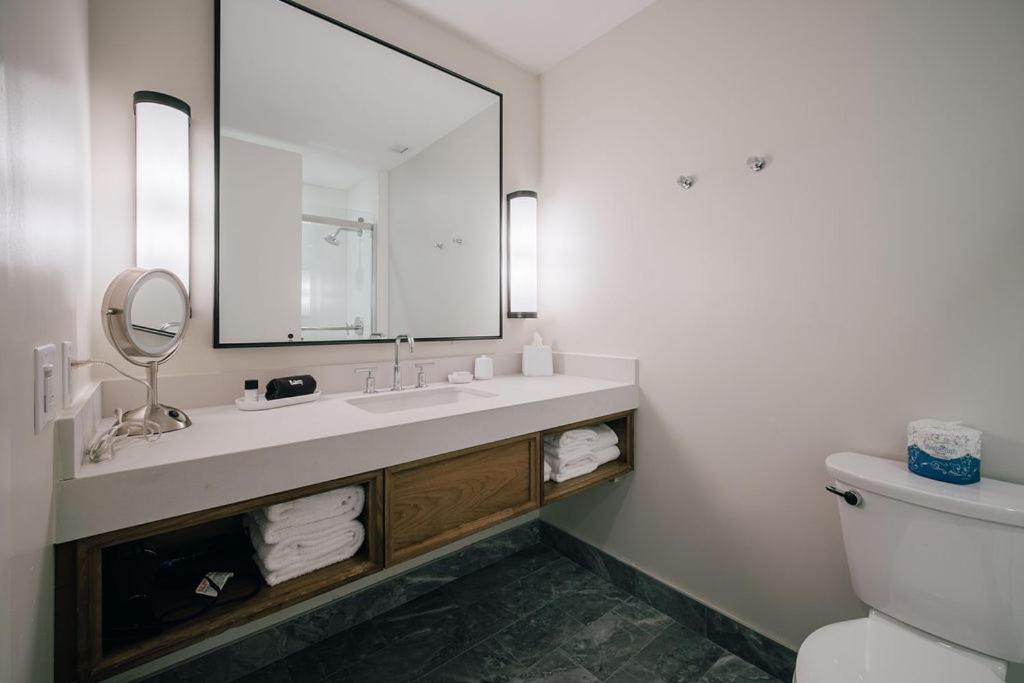 Photo of Bathroom in University City