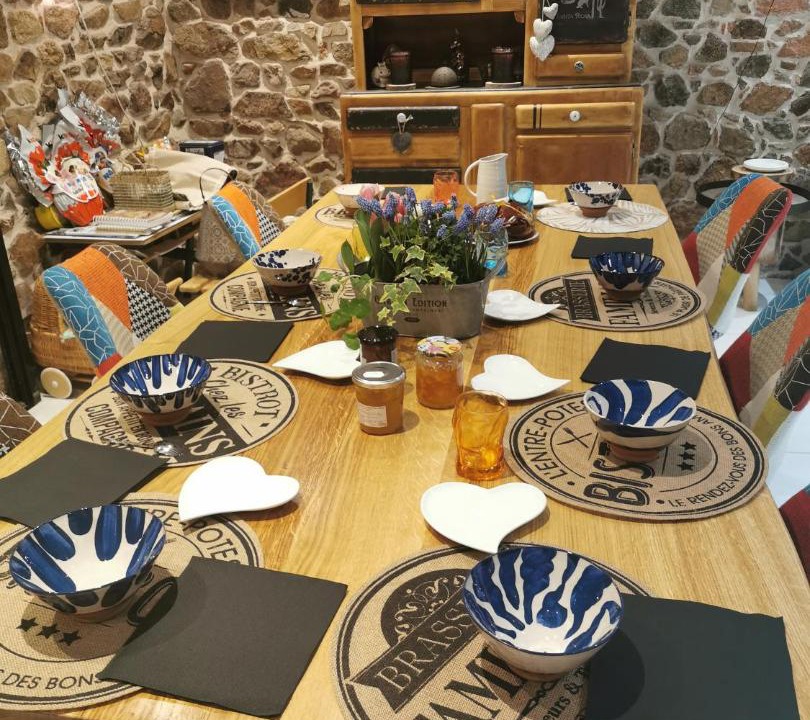 Photo of Others in Villerest