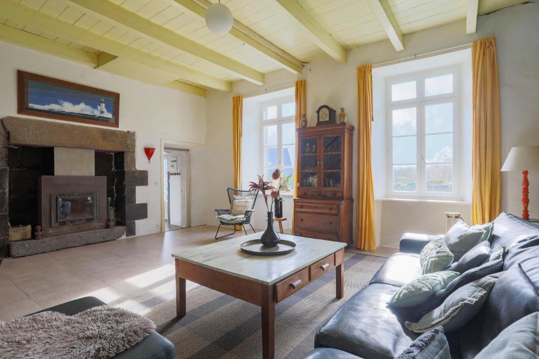 Photo of Others in Prat