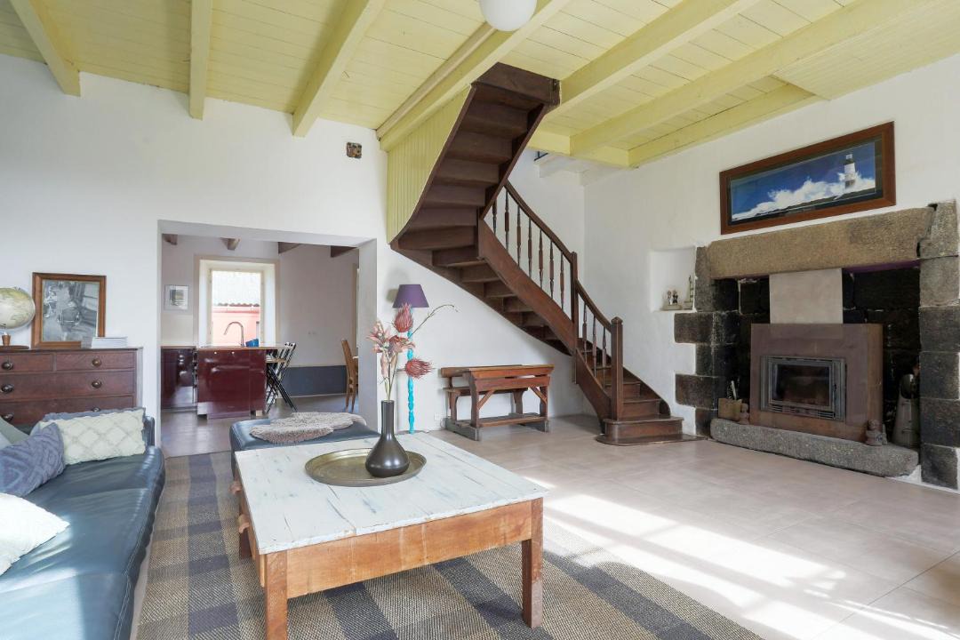 Photo of Others in Prat