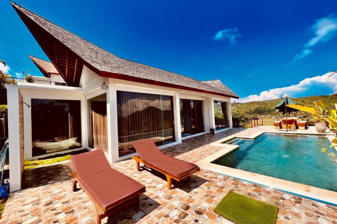 Photo of Others in Selong Belanak