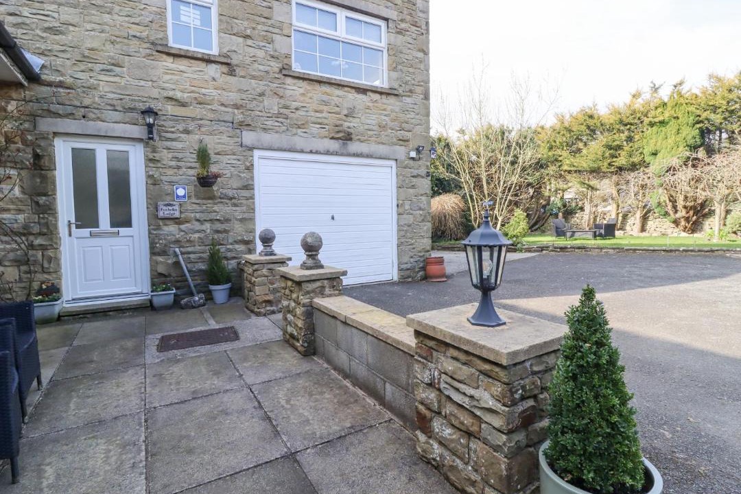 Photo of Buildings in Giggleswick