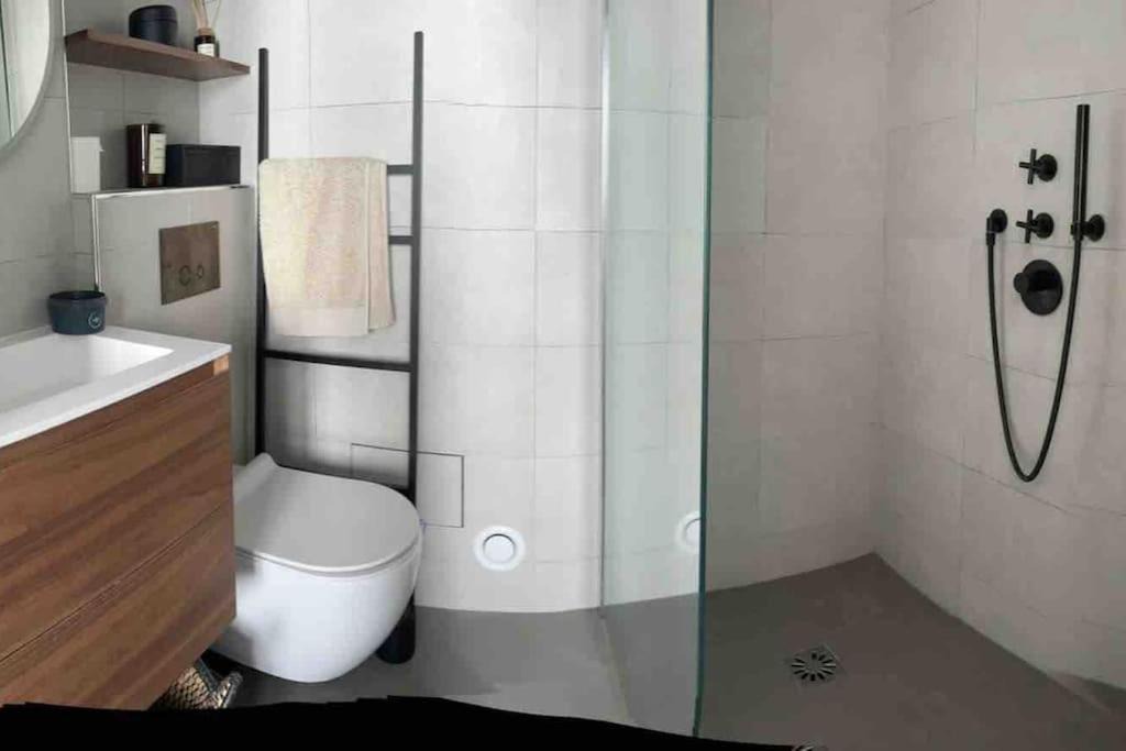 Photo of Bathroom in Billancourt–Rives de Seine