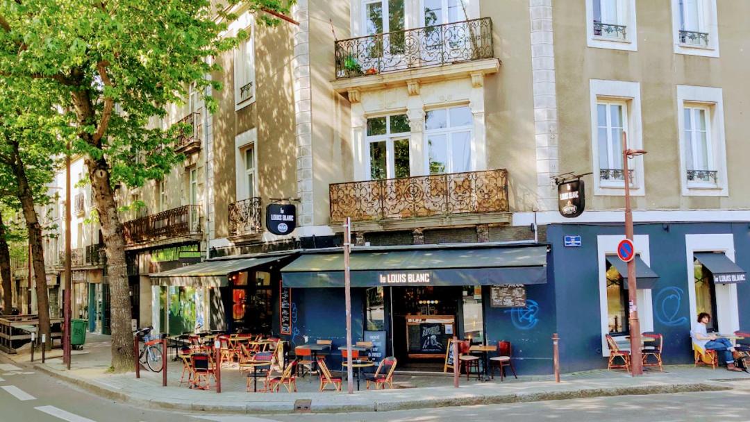 Photo of Others in Republique - Les Ponts