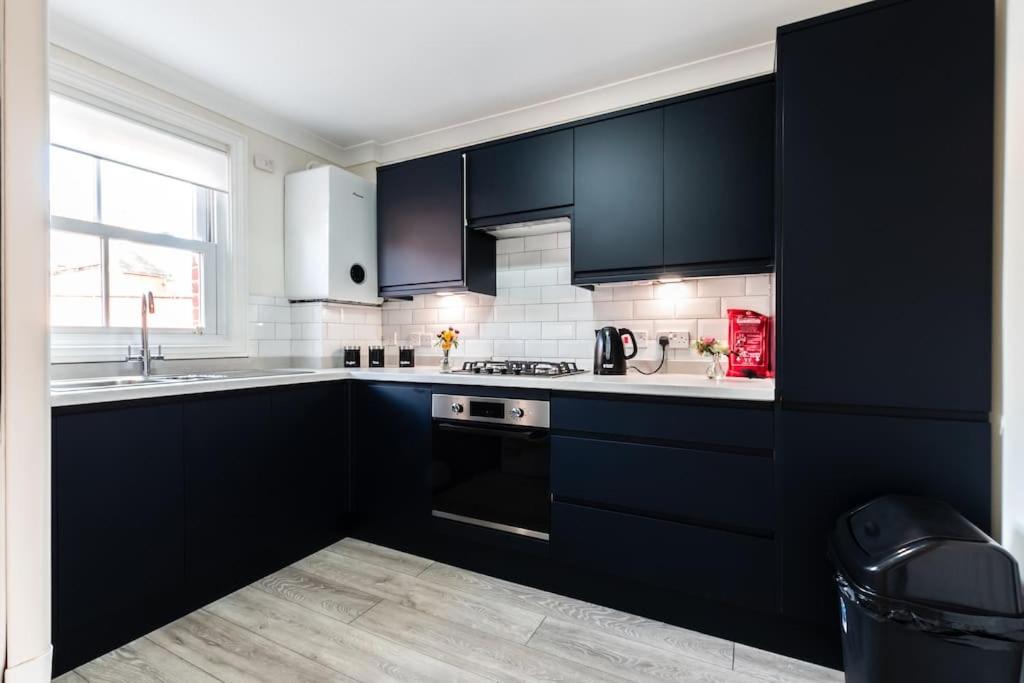 Photo of Others in Botley