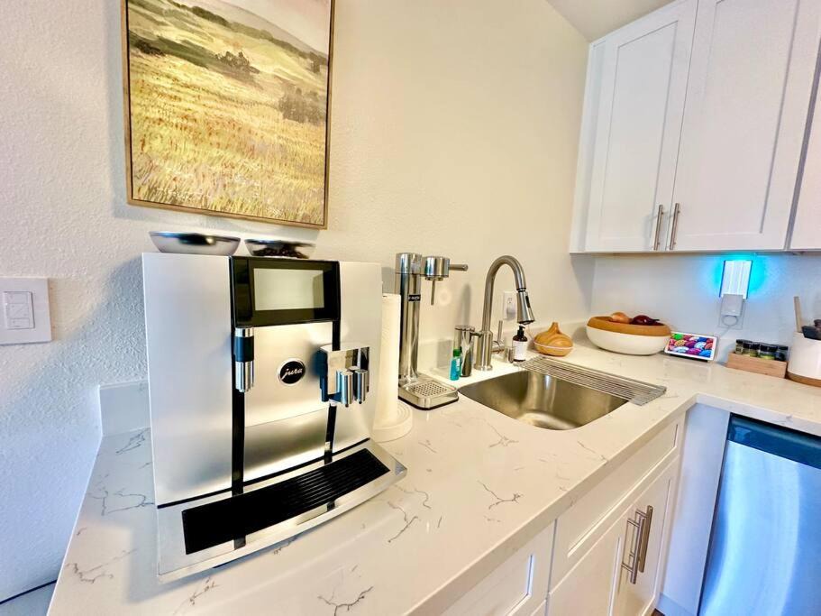 Photo of Others in Oakmore