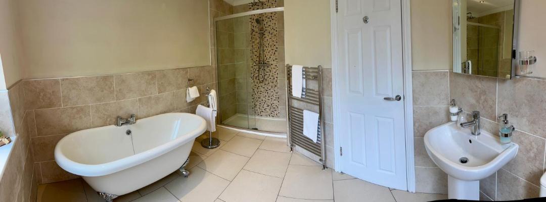 Photo of Others in Newcastle Emlyn