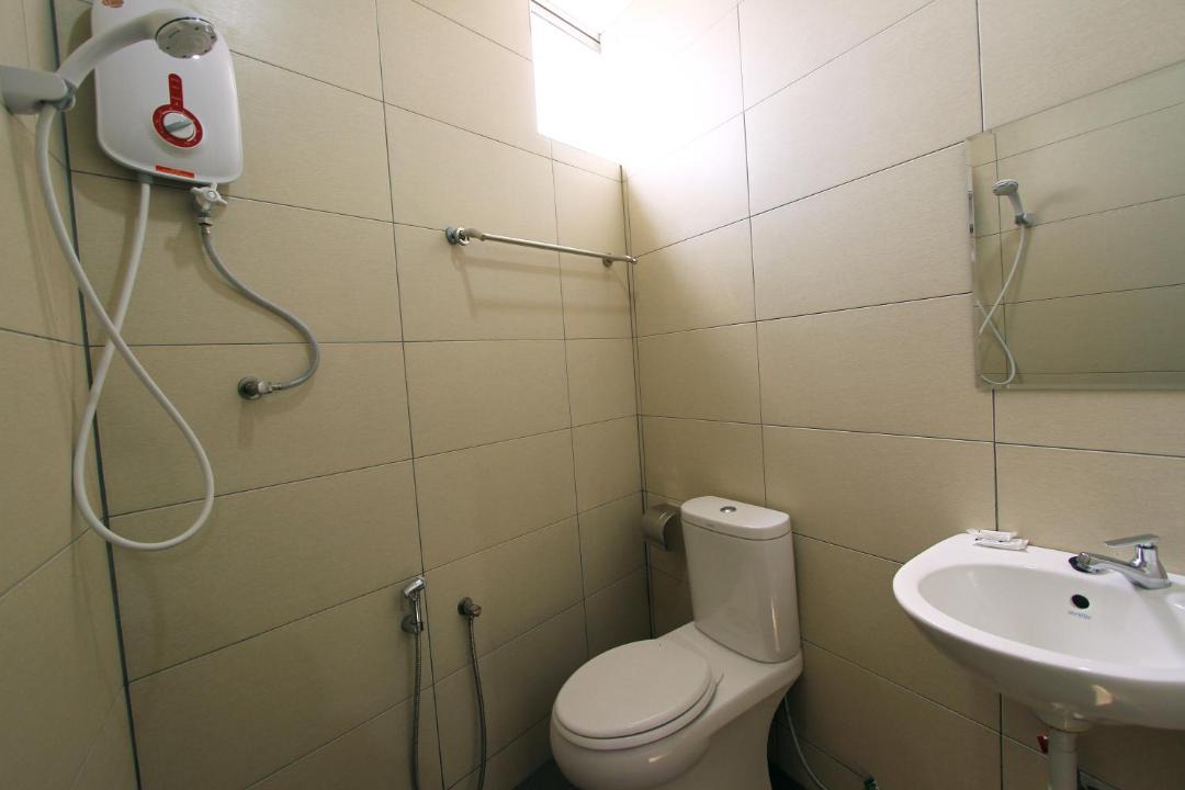 Photo of Bathroom in Parit Raja