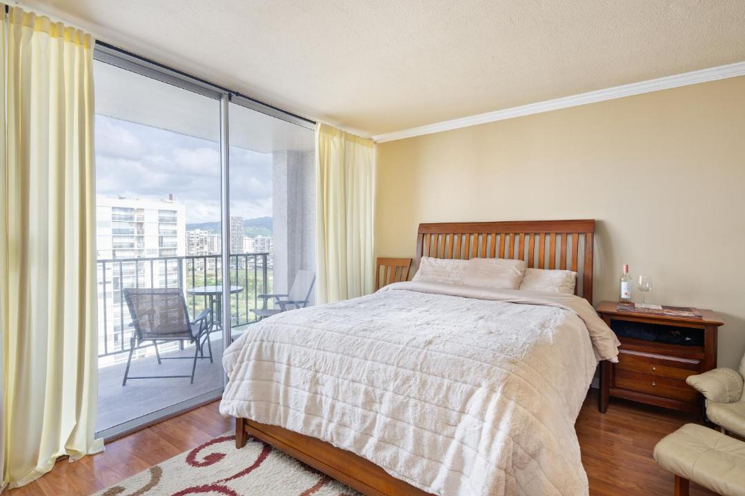 Photo of Others in Waikiki