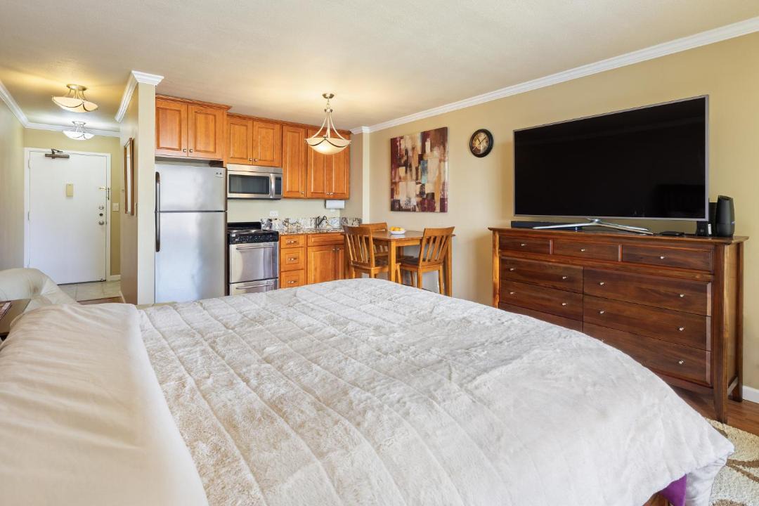 Photo of Others in Waikiki