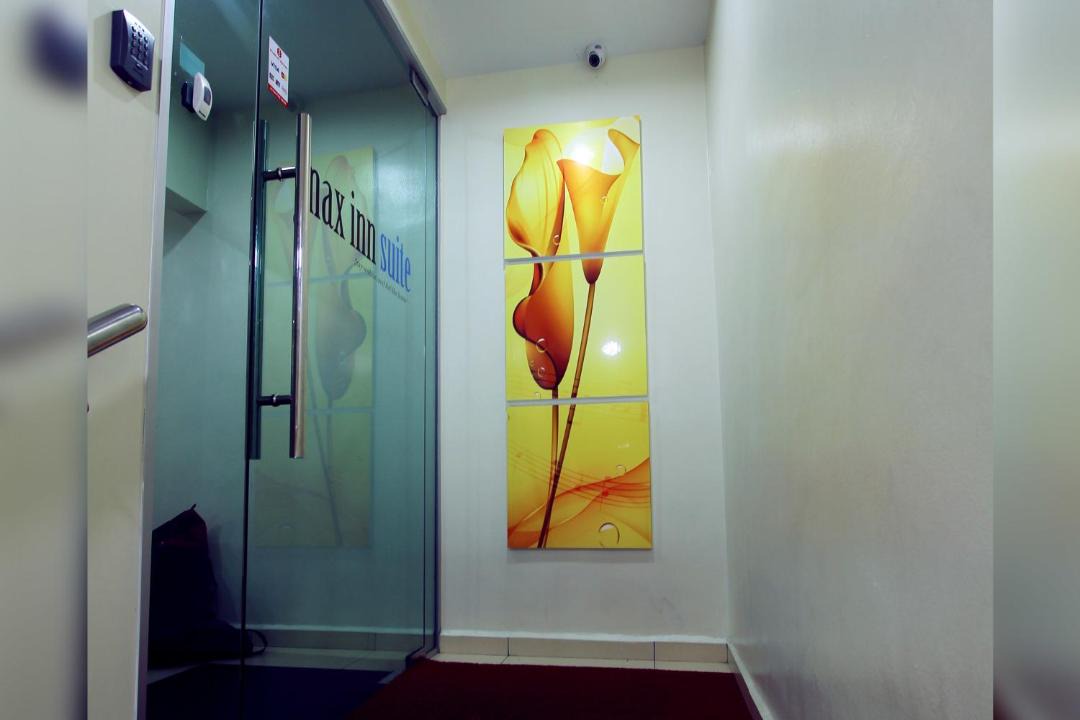 Photo of Others in Parit Raja