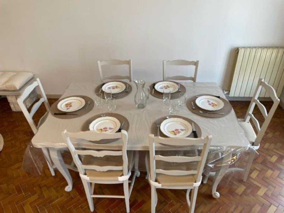 Photo of Others in Cadillac-en-Fronsadais