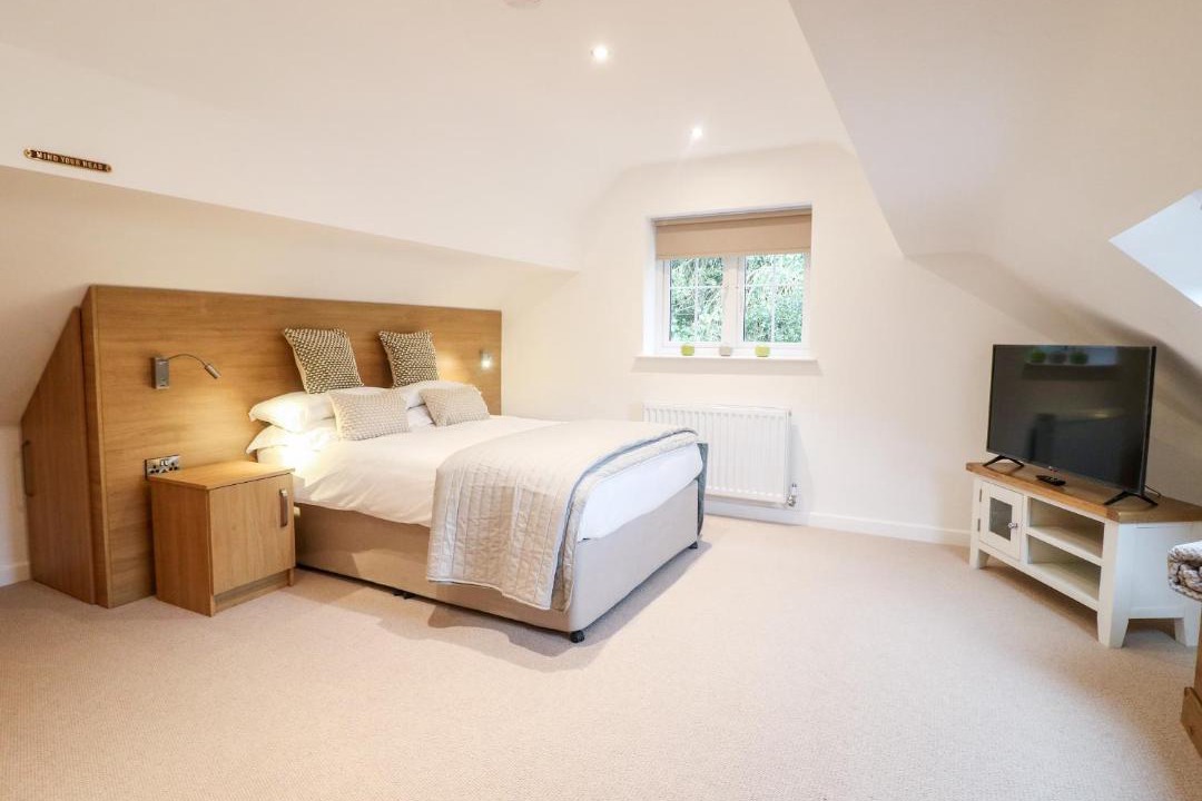 Photo of Others in Farley