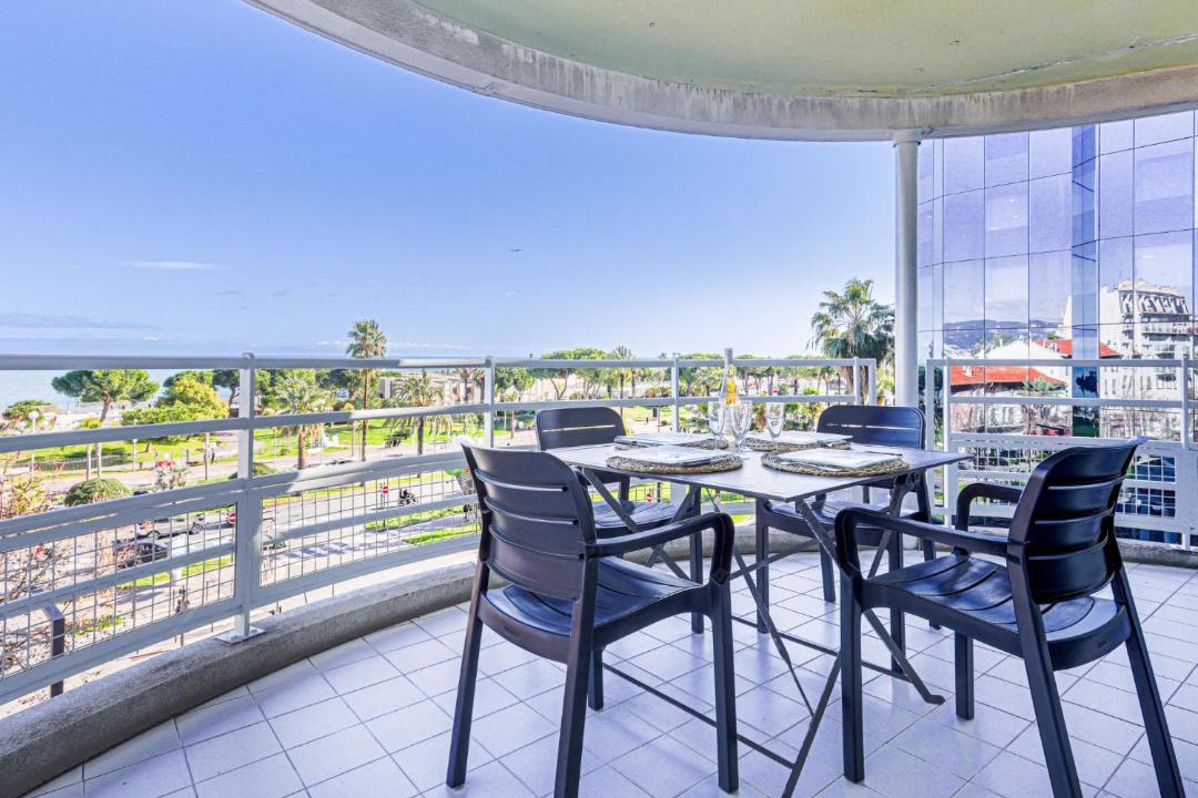 Photo of Patio Balcony in La Californie