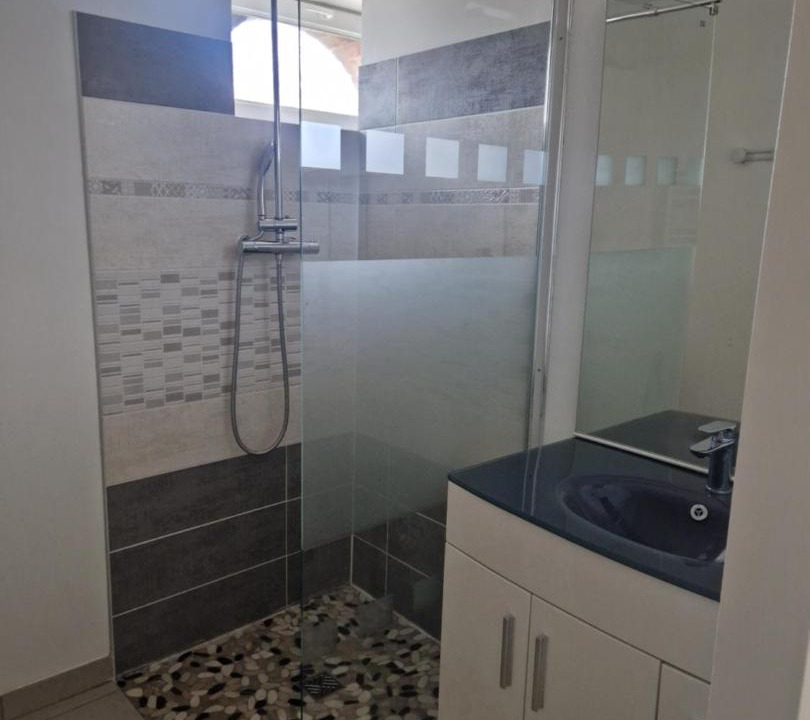 Photo of Others in Fiennes