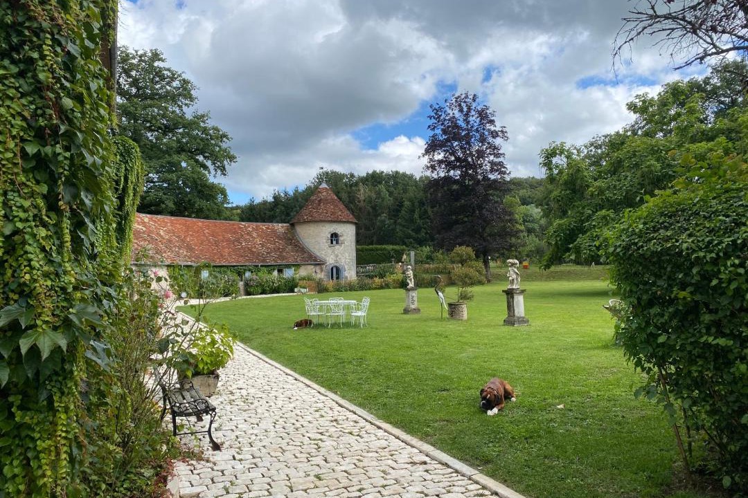 Photo of Others in Quingey