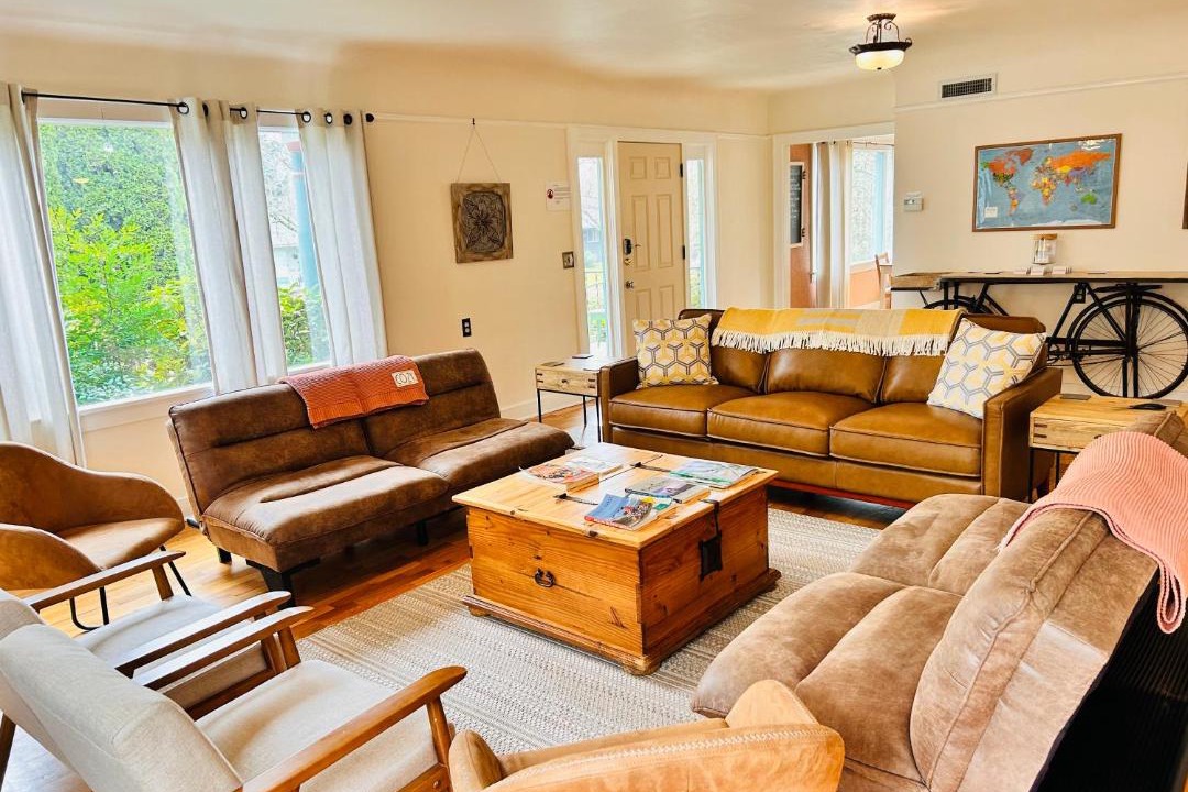 Photo of Others in Whiteaker