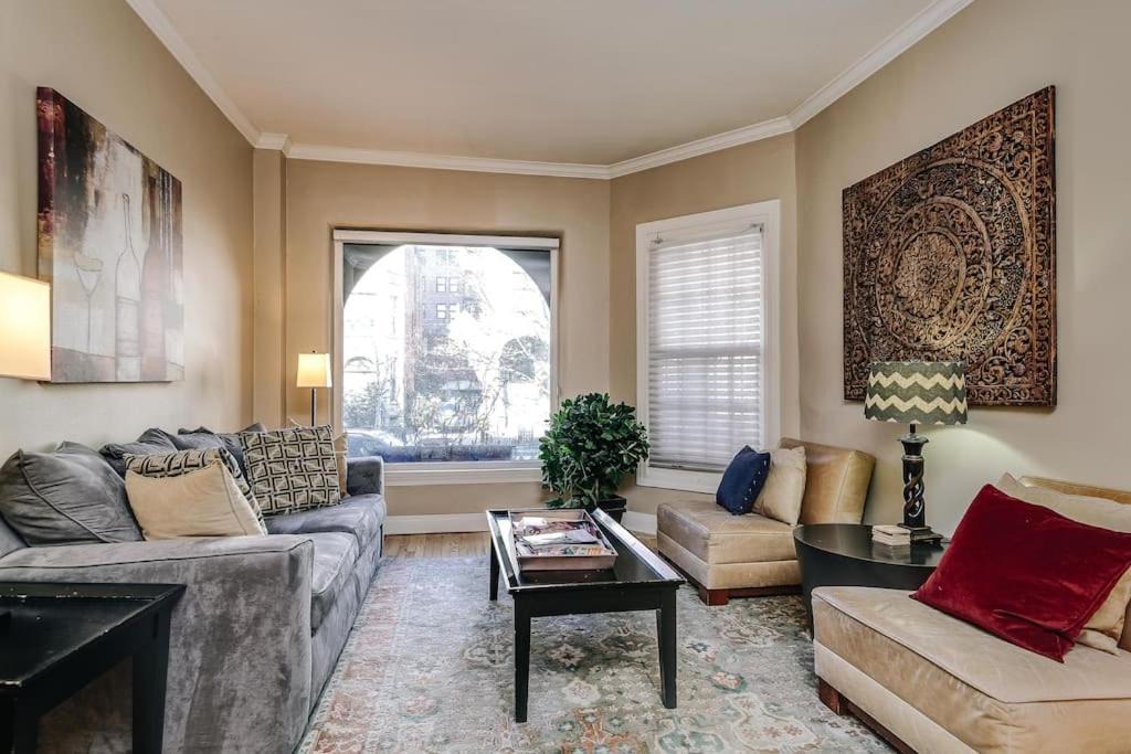 Photo of Others in Gold Coast