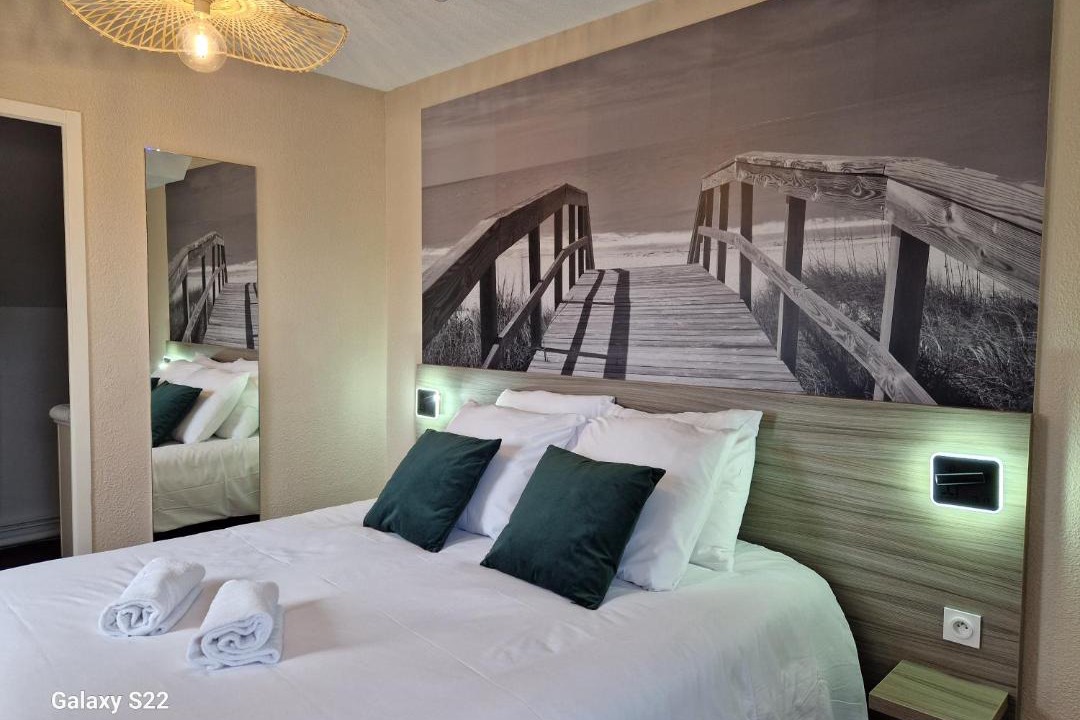 Photo of Bedroom in Port-en-Bessin-Huppain